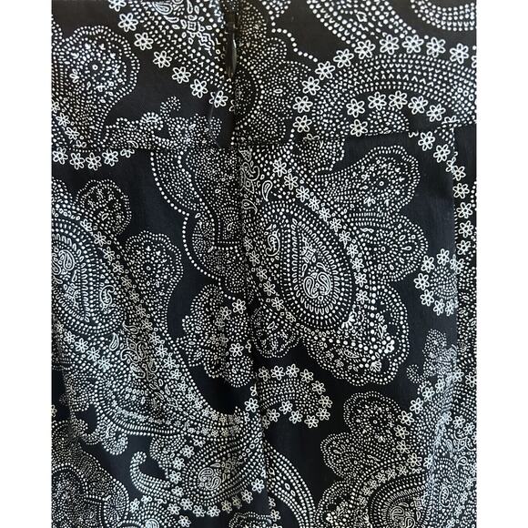 The Limited Stretch Mini Skirt Black and White Pattern Womens Sz 4P - Picture 10 of 11